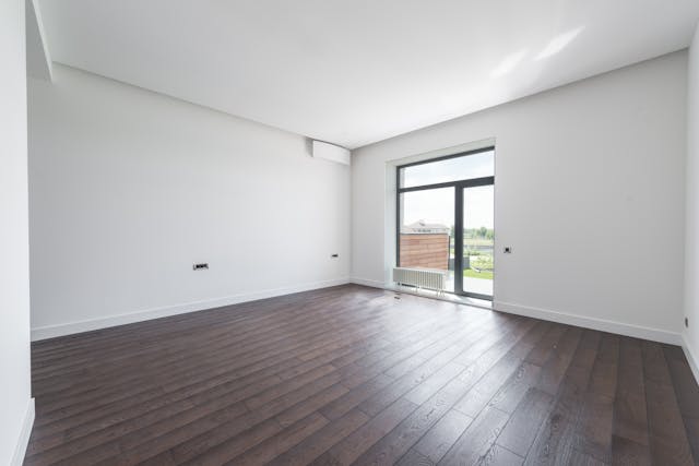 Comprehensive move-out cleaning service for London tenants and landlords.