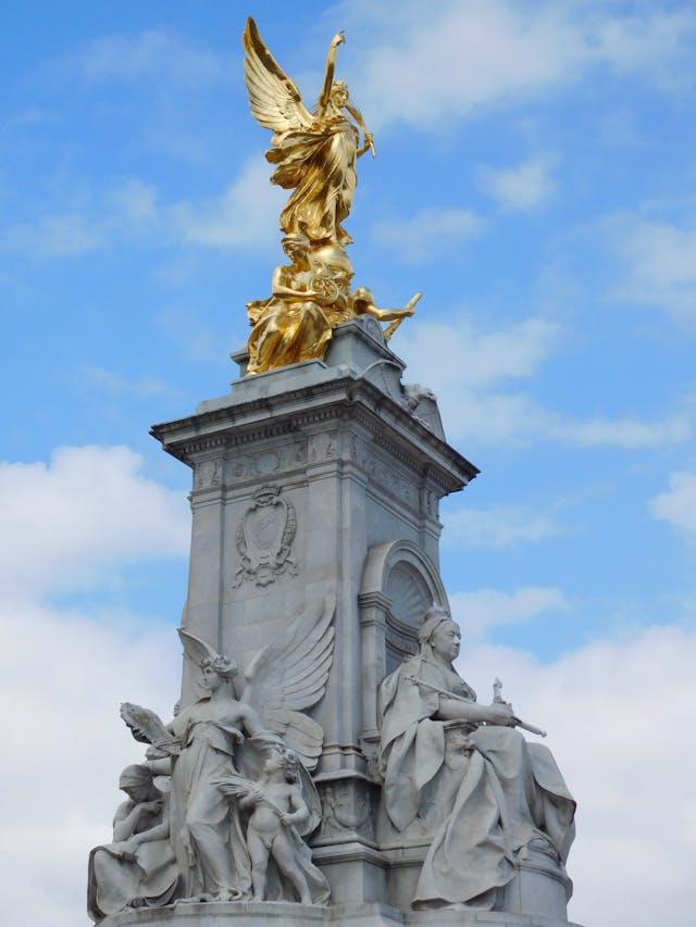 Commercial cleaning enquiries across London for businesses
